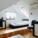 Szafir - Krysztalowe 3*