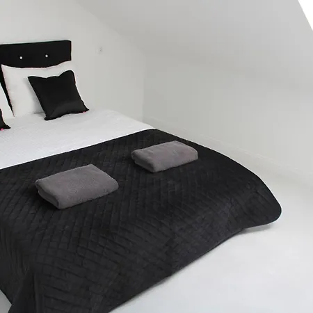 Szafir Krynica Morska-noclegi, Pokoje, *