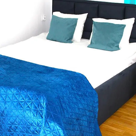 Szafir I Krynica Morska