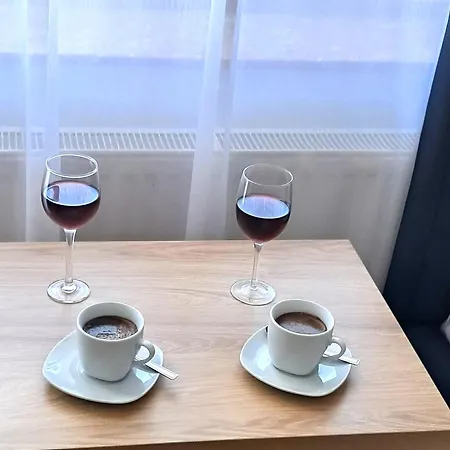 アパート Szafir I