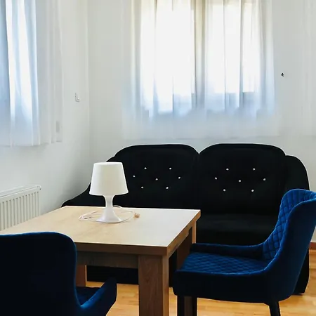 Szafir Krynica Morska-noclegi, Pokoje,